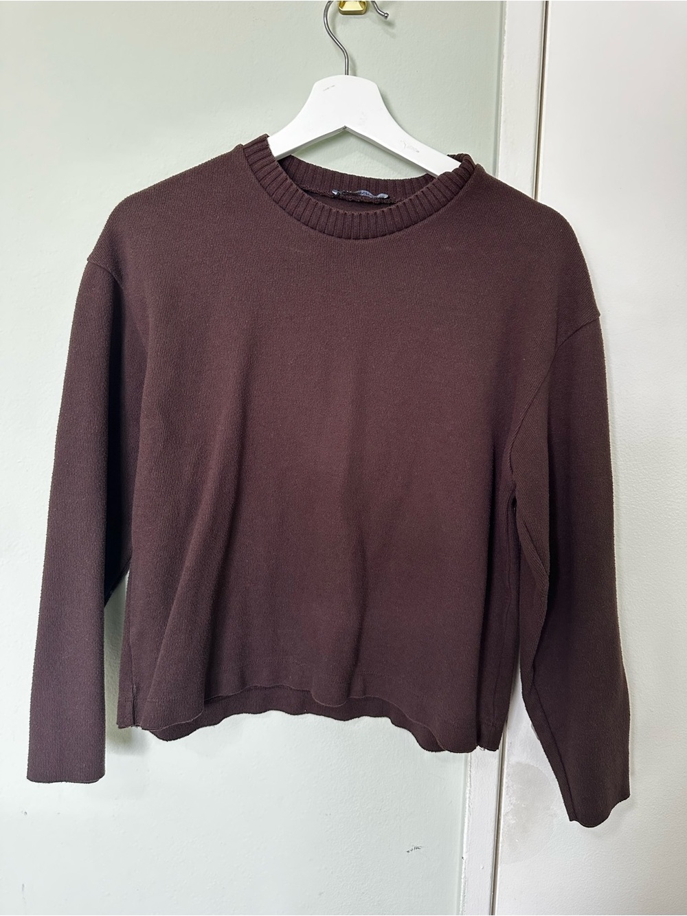 Zara Women's Crewneck Sweatshirt in Dark Brown